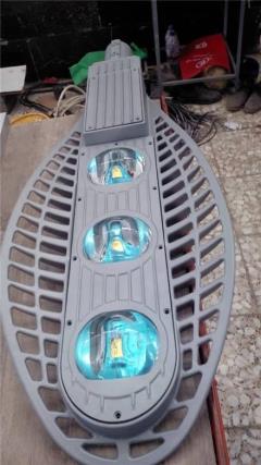 تولید چراغهای خیابانی LED و فروش پروژکتور ال ای دی در اصفهان